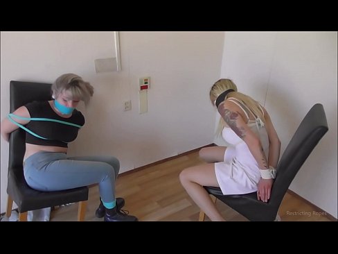 ❤️ Priklausomas / surištas ir sučiauptas / nelaimės ištikta mergina ☑ Seksas prie mūsų ☑